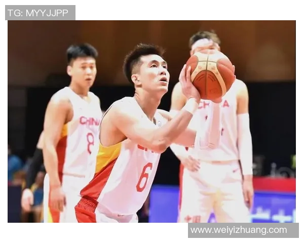 郭艾伦领衔中国男篮新征程展现拼搏精神与团队协作的精彩瞬间